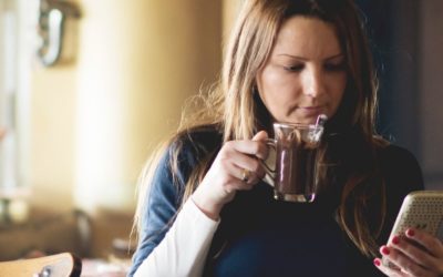Episode 47: Geek Girl in the News: Breastfeeding on Twitch, Banned Commercials, and Dr. Scully